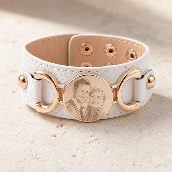 Manchette cuir personnalisée – photo gravée