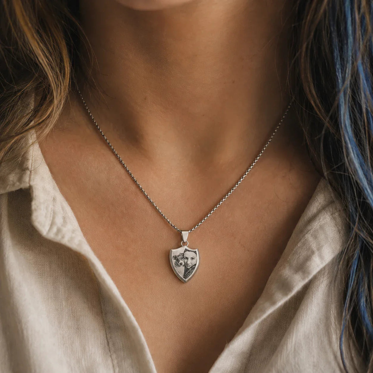 Pendentif écusson gravé, personnalisé texte et photo plaqué argent