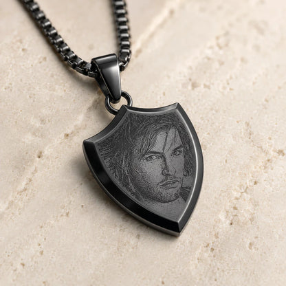 Pendentif écusson personnalisé, gravé texte et photo métal noir